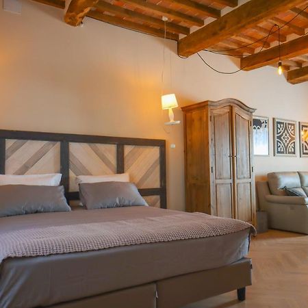 B&B La Taccola 切奇纳谷新堡 外观 照片