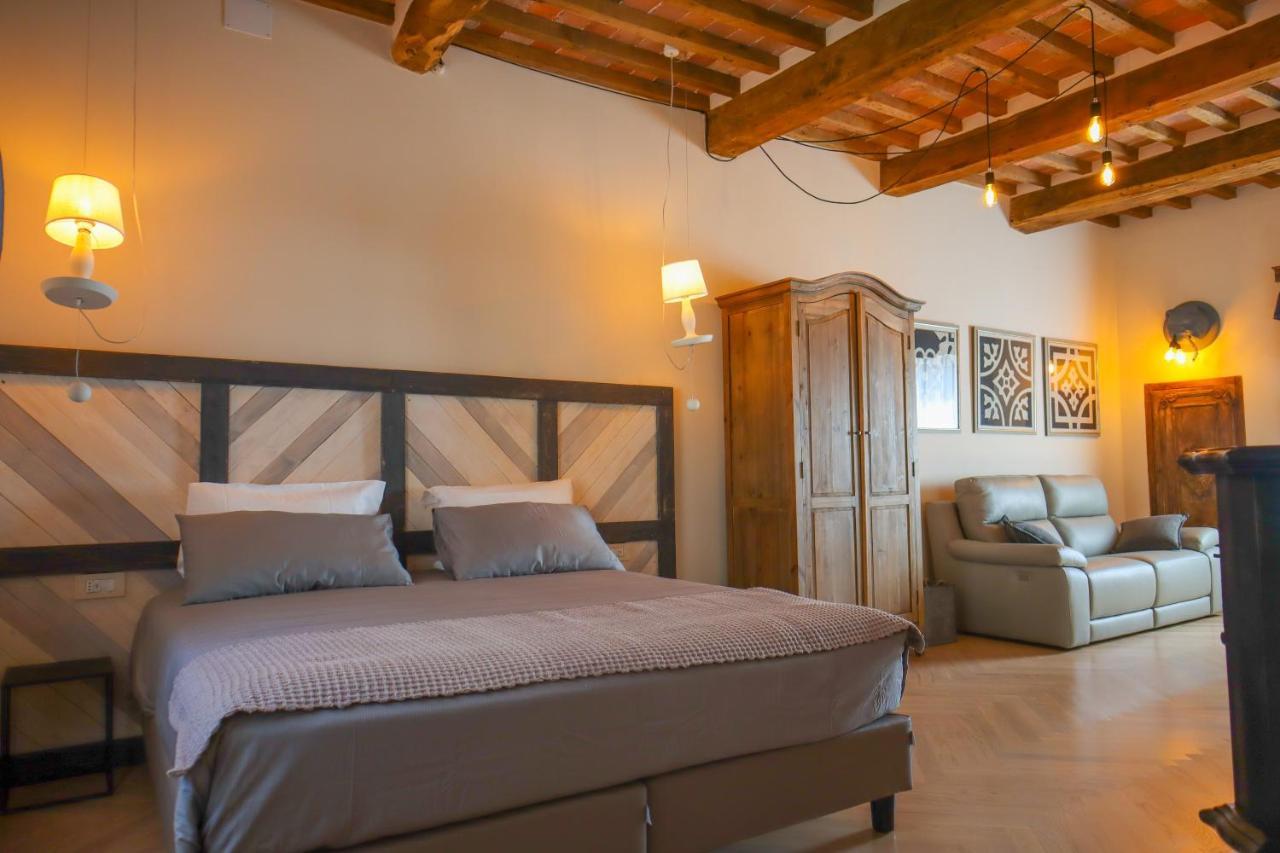 B&B La Taccola 切奇纳谷新堡 外观 照片